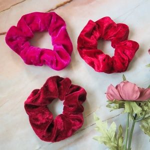 ♡3/$12♡ Velvet Hair Scrunchies 3pc Set ★